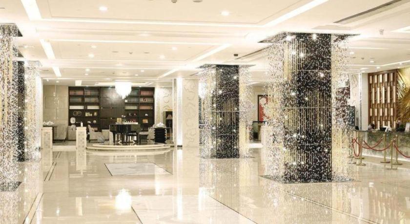 West International Trade Grand Hotel Пекин Экстерьер фото