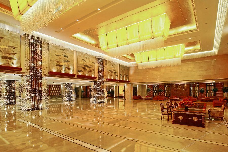 West International Trade Grand Hotel Пекин Экстерьер фото